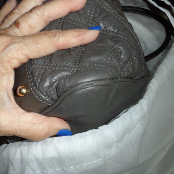 Marc Jacobs Brown Napa Leather Quilted Shoulder/Tote Bag w/ Gold Metal Chain - Picture 11 of 16